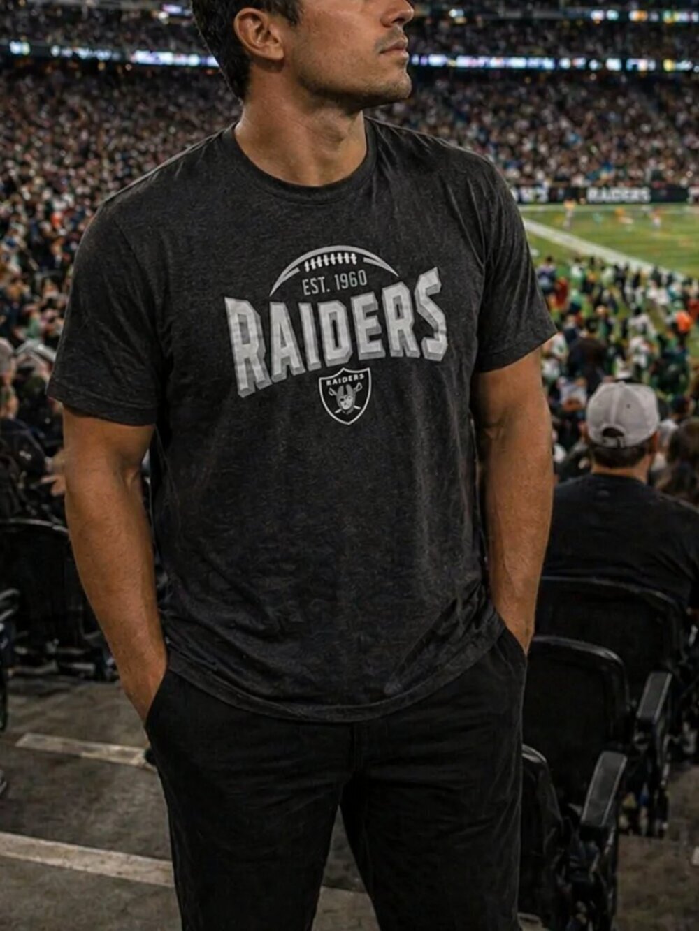 Raiders NFL Team Apparel Men's Short Sleeve T-Shirt, XXL Color Gray